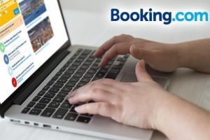 Bilirkişi raporu a&ccedil;ıklandı: 'booking.com'un ruhsat almasına gerek yok'