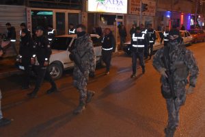 Bursa'da 300 polisle 'huzur' uygulaması