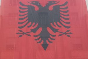 Arnavutluk'ta kumar oyunları yasaklandı