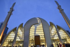 Almanya'da 'Cami vergisi' tartışması