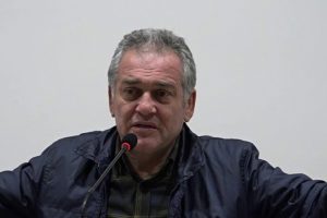 "İlahiyat&ccedil;ıların WhatsApp grubunda Prof. &Ouml;zt&uuml;rk i&ccedil;in infaz &ccedil;ağrısı"