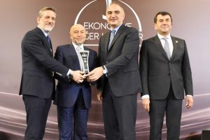 Bursa'da Limak Enerji'ye iki &ouml;d&uuml;l birden