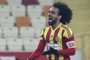Yeni Malatyaspor'un vazge&ccedil;ilmezi Sadık &Ccedil;iftpınar