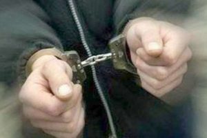 Serbest bırakılan otob&uuml;s şof&ouml;r&uuml; tutuklandı