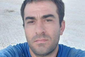 Telefonda tartıştığı eski iş arkadaşını &ouml;ld&uuml;rd&uuml;