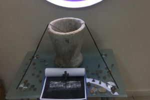 'Tarihi eser' operasyonu! 'Mehmet' yazılı m&uuml;h&uuml;r bulundu