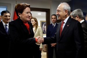 CHP ve İYİ Parti arasında 15 ilde daha ittifak g&ouml;r&uuml;şmesi