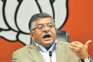 Hindistan'da sosyal paylaşım platformlarına m&uuml;dahale tartışması