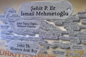 T&uuml;rk Silahlı Kuvvetleri şehitleri yad etti