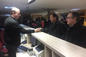 Bursa Milletvekili &Ouml;zen'den &Ccedil;ocuk Hastanesi acil servisine gece yarısı baskın