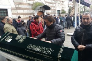 Selami Şahin ağabeyini son yolculuğuna uğurladı