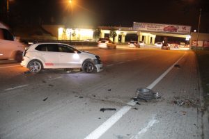 Bursa'da eğlence d&ouml;n&uuml;ş&uuml; feci kaza, faciaya ramak kaldı