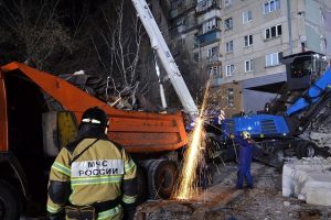 Rusya'daki doğalgaz patlamasında &ouml;l&uuml; sayısı artıyor