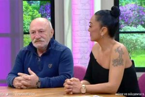 Ali Erkazan: Bana gece mesaj atan kadınları arıyor
