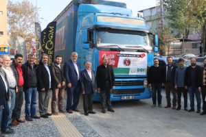 İyilik tırı Bursa'dan yola &ccedil;ıktı
