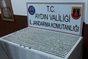 Yol kontrol&uuml;nde ele ge&ccedil;irildi! 1050 adet...