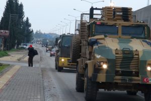 Kilis'ten askeri sevkiyat s&uuml;r&uuml;yor