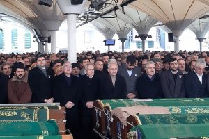 Kılı&ccedil;daroğlu cenaze t&ouml;renine katıldı