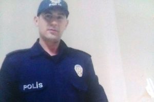 Kazada &ouml;len polis memuru toprağa verildi
