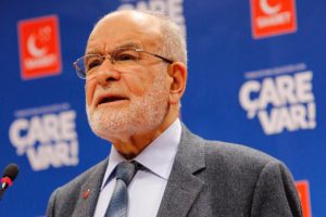 Karamollaoğlu'ndan Yıldırım'a: İstifa etmeniz &uuml;lkenin hayrına olacaktır