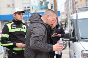 İntihara kalkışan gen&ccedil; etkisiz hale getirildi