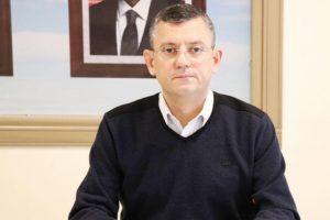CHP'li &Ouml;zel: Tek form&uuml;l koltuk sigortası