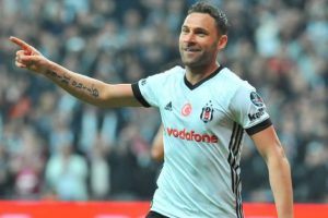 Tosic, Beşiktaş'a geri d&ouml;nmek istiyor