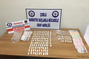 Uyuşturucu operasyonu: 3 g&ouml;zaltı