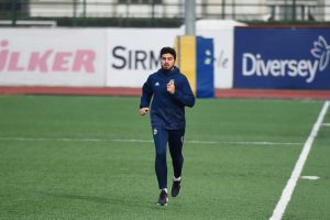 Ozan Tufan tek başına &ccedil;alışıyor