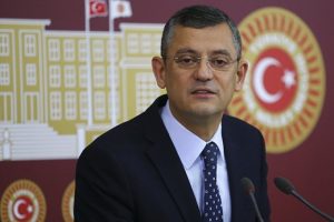 CHP'li &Ouml;zel: S&ouml;z&uuml;n&uuml;n eriysen hodri meydan