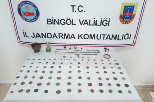 Jandarma tarihi eser ka&ccedil;ak&ccedil;ılığına ge&ccedil;it vermedi
