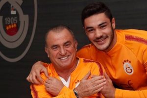 Fatih Terim'in bir s&ouml;z&uuml; yetti! 3 teklife karşı...