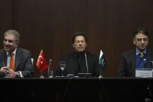 Pakistan Başbakanı Han DEİK temsilcileriyle bir araya geldi