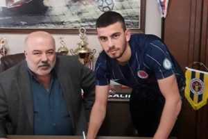 Bergama Belediyespor Oğuzhan'ı aldı