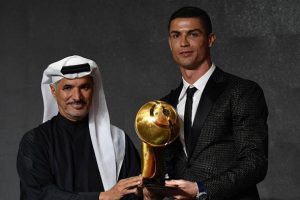 Ronaldo yeni yıla &ouml;d&uuml;lle başladı