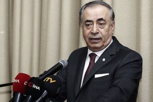 Galatasaray'da divan kurulu olağan&uuml;st&uuml; toplanıyor