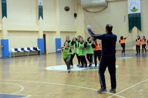 Geleceğin hentbolcuları Bursa'da yetişiyor