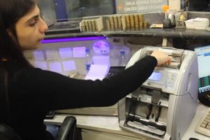 Bankacılık sekt&ouml;r&uuml;n&uuml;n toplam kredi hacmi arttı
