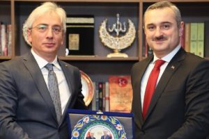 Şenocak: Karşımızdakiler defolu ittifak!