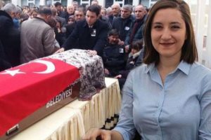 Akademisyen katili 2. kez kopyadan yakalamış!