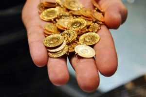 Altının kilogramı 224 bin 550 liraya geriledi