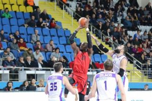 Gaziantep Basketbol uzatmada g&uuml;ld&uuml;