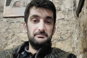 Ormanda g&ouml;ğ&uuml;s&uuml;nden vurulan kişinin kişinin katili aranıyor