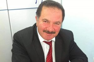Trakt&ouml;r&uuml;n altında kalan s&uuml;r&uuml;c&uuml; hayatını kaybetti
