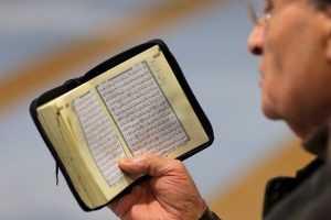 İlahiyat&ccedil;ı Kılı&ccedil;: Ateistlerin yaşamı Kuran'a daha uygun