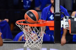 Anadolu Efes, Litvanya deplasmanında