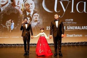 Ayla filminin yapımcısı: Vatanıma hakaret etmeyi kabul etseydim Oscar vereceklerdi