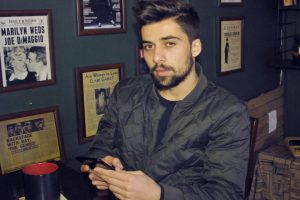 Dan Bilzerian'ın davet ettiği İzmitli &Ouml;mer: Pişmaniye g&ouml;t&uuml;receğim