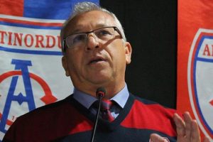 Seyit Mehmet &Ouml;zkan: '&Ouml;nemli olan sonu&ccedil; değil, futbolcu gelişimi'