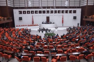 AK Parti'nin 'destek kanunu' teklifi Mecliste